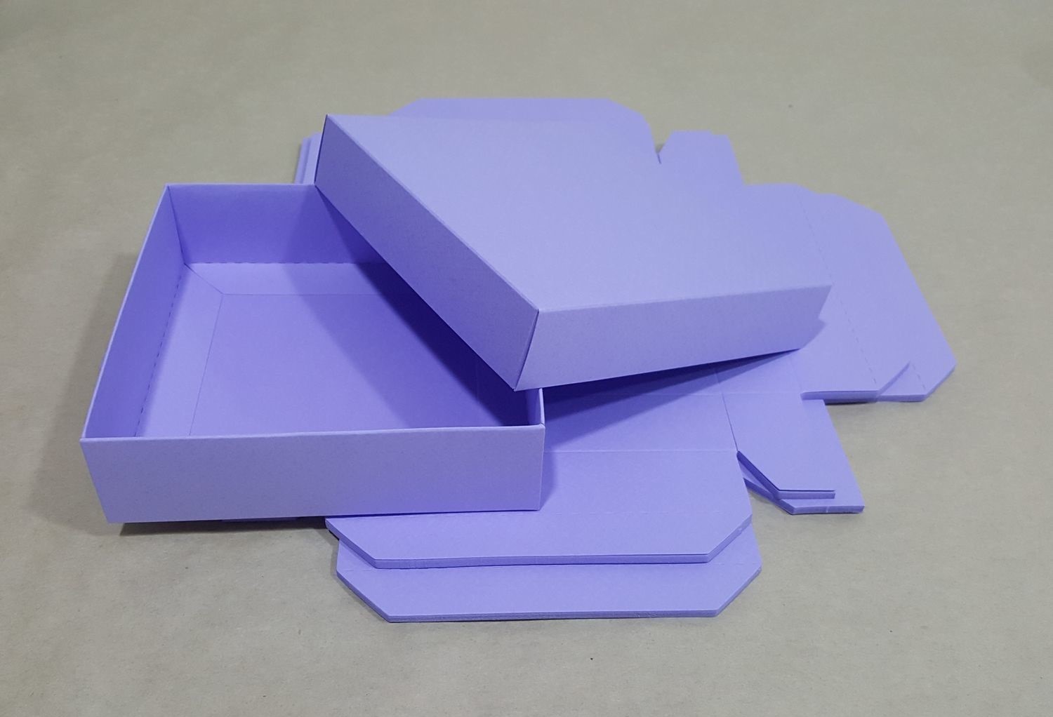 Коробка "крышка-дно"