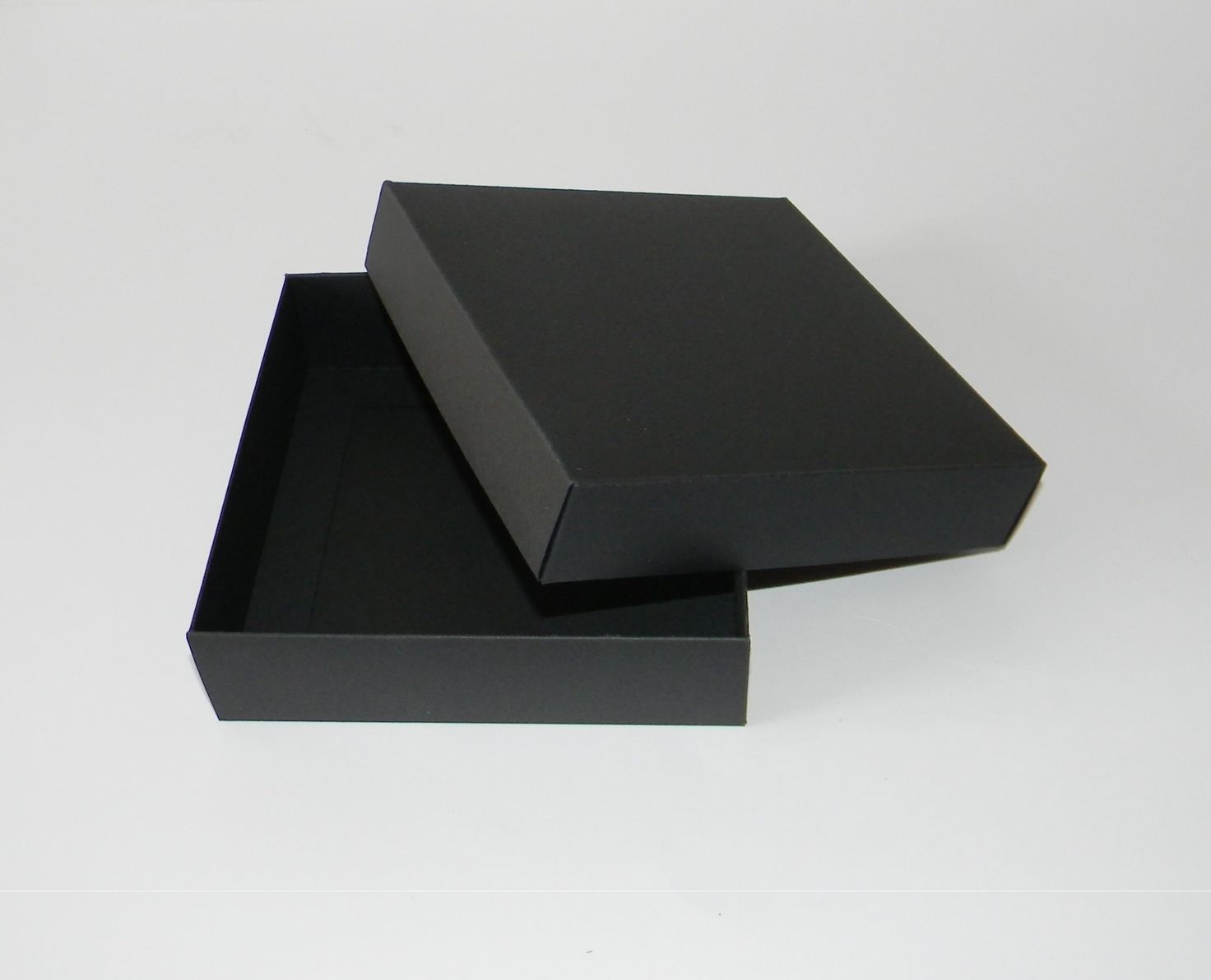 Коробка "крышка-дно"