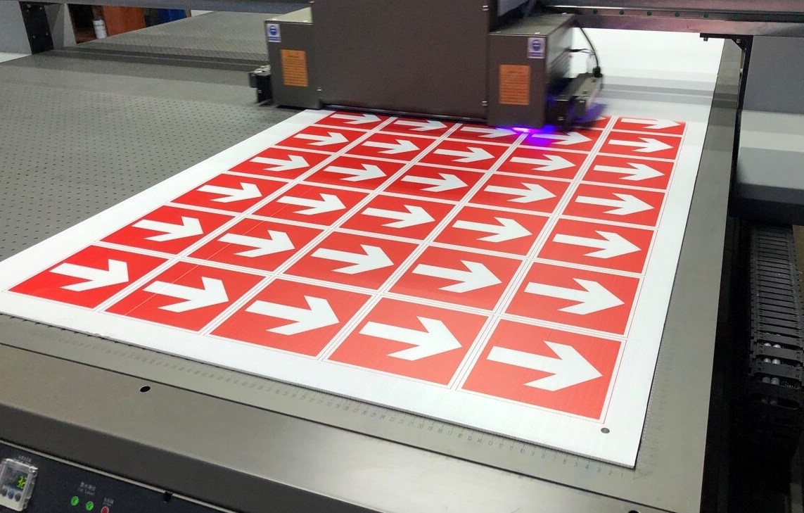 Накатка на пластик