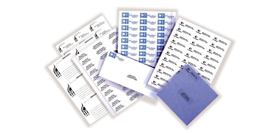 Печать наклеек на самоклеющейся бумаге