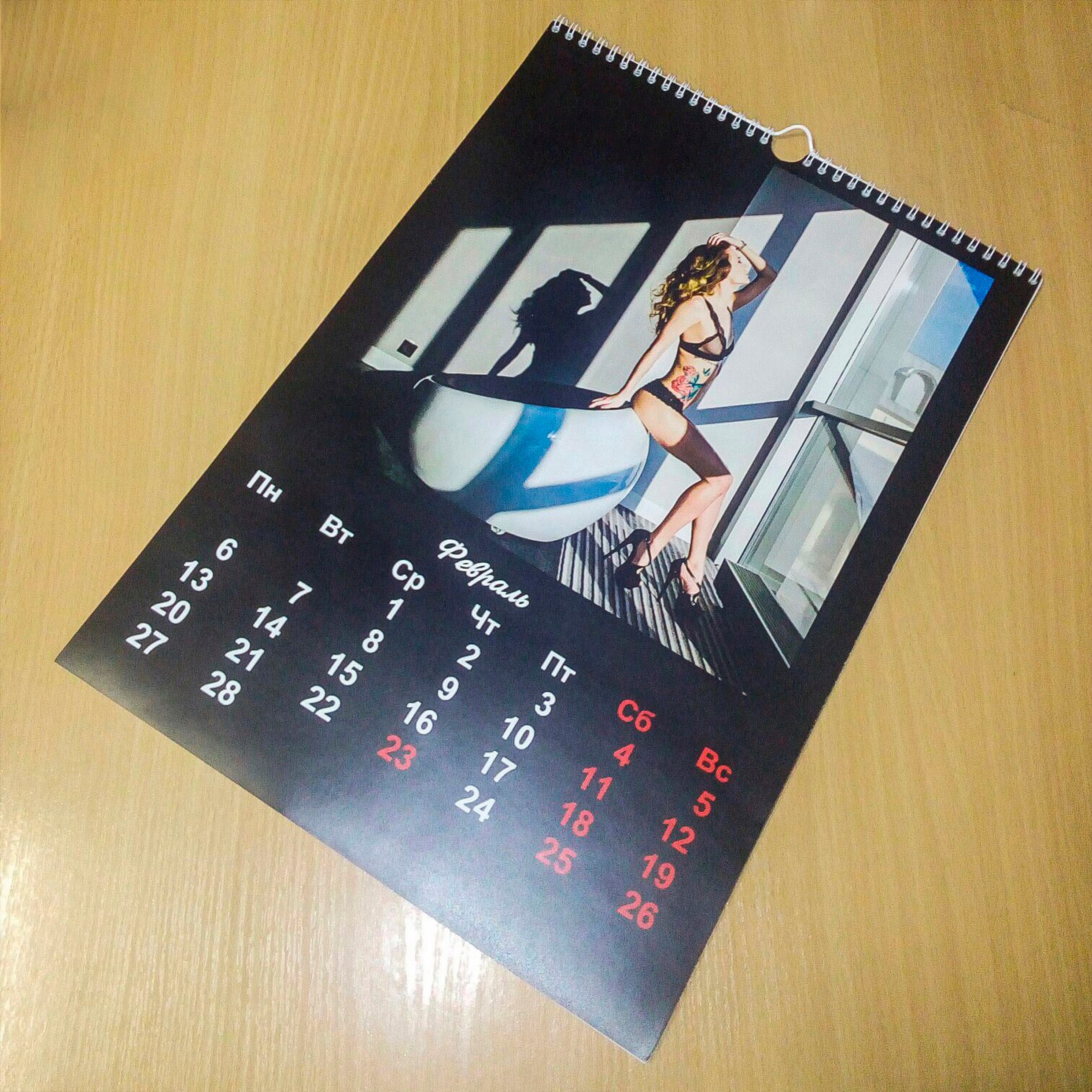 Печать перекидных настенных календарей