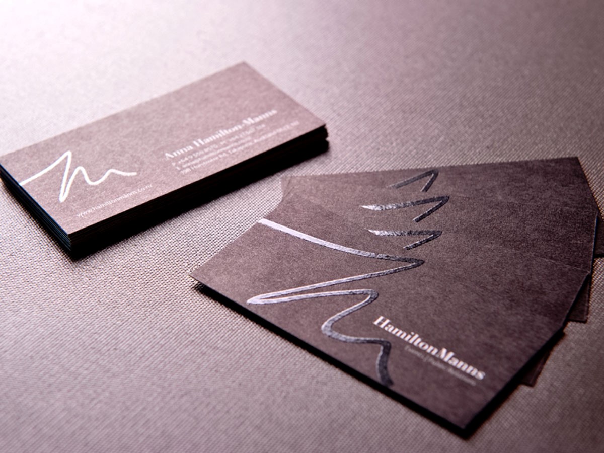 Визитки на дизайнерской бумаге