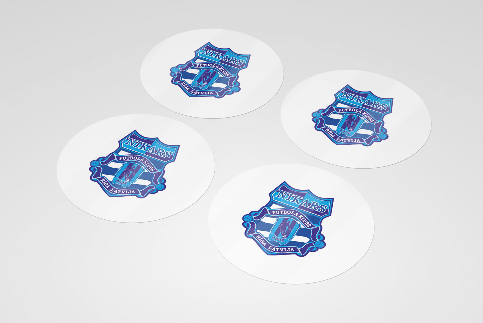 Изготовление стикеров с ламинацией