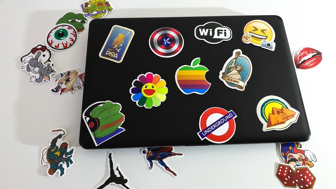 Печать наклеек и стикеров на ноутбук