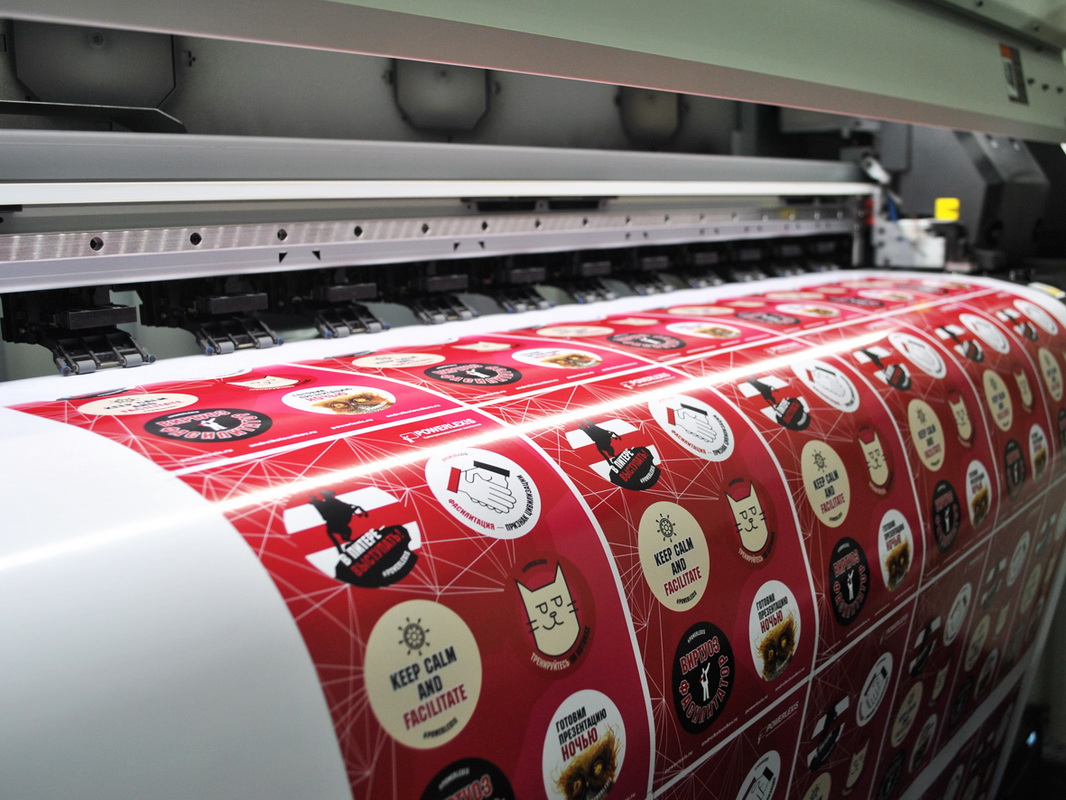 Печать стикеров на плёнке Orajet