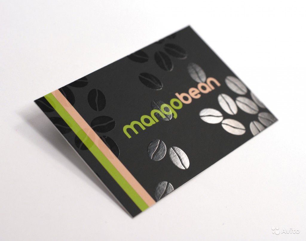 Печать визиток с лаком