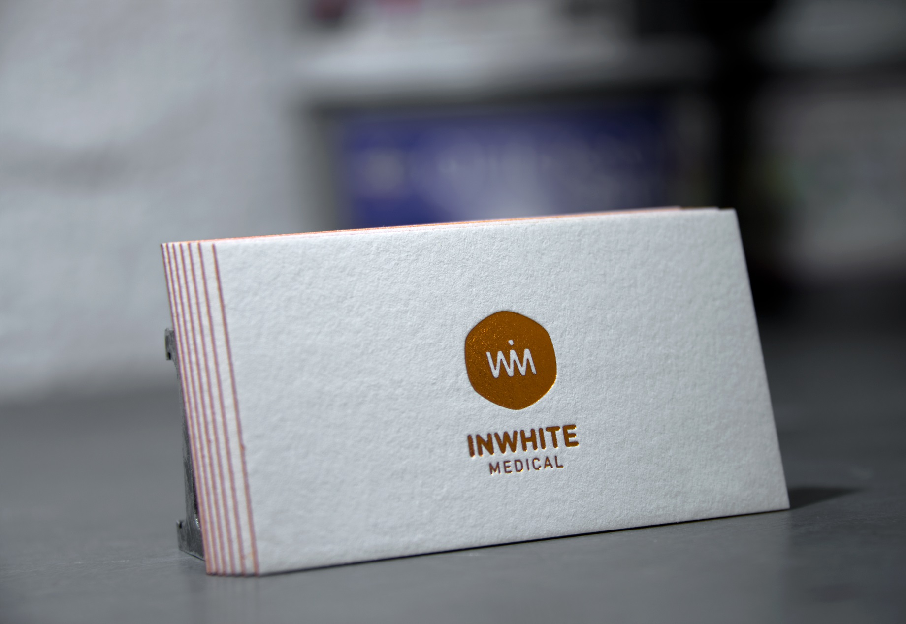 Визитки кашированные