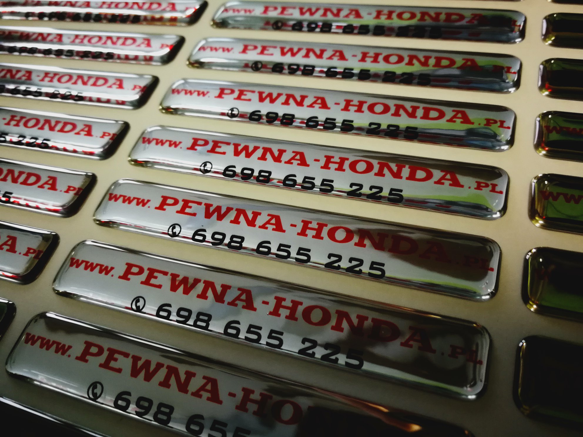 Назначение наклеек