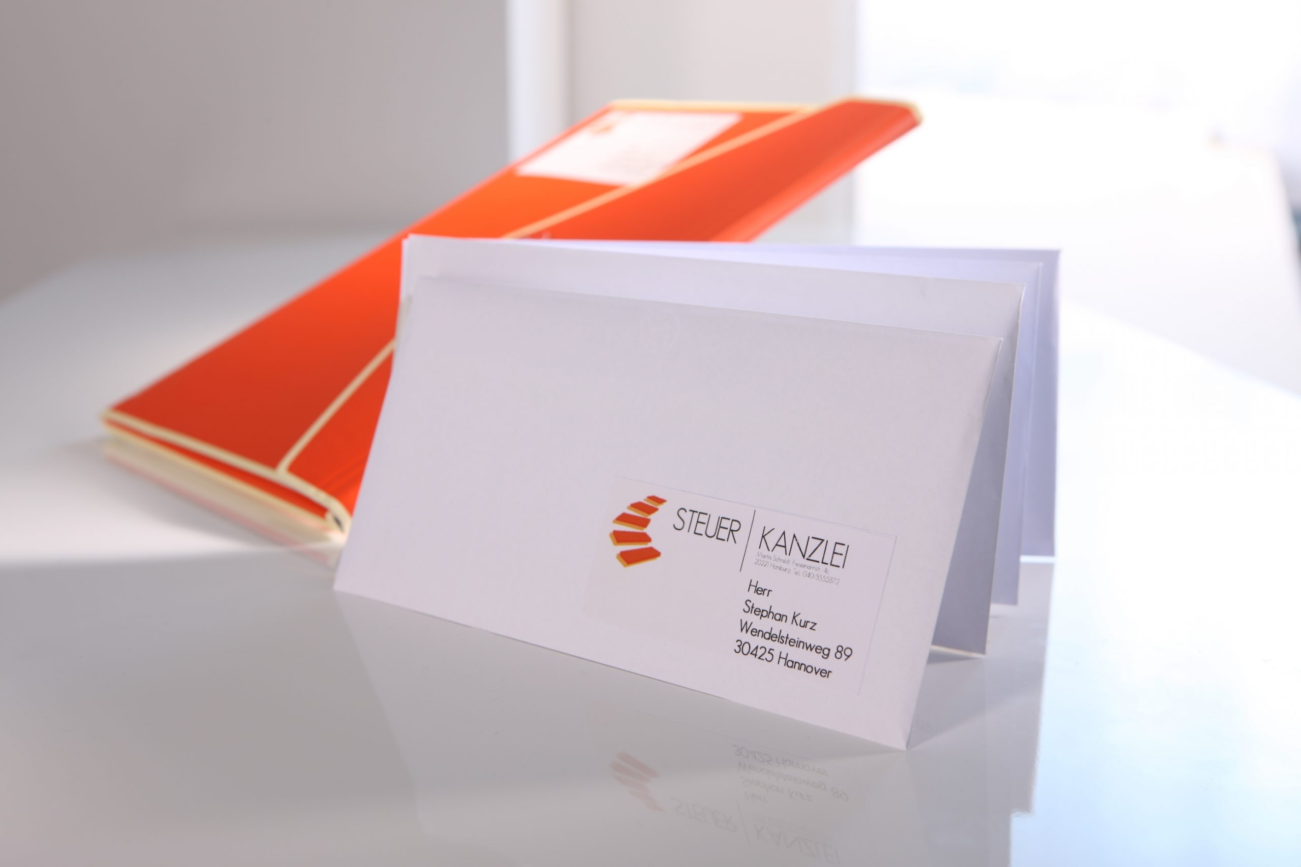 Печать наклеек на конверты