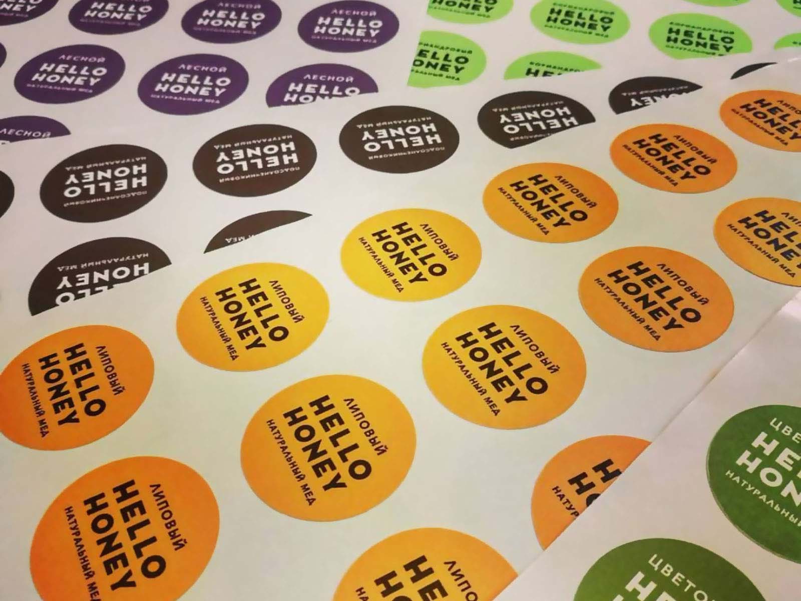 Печать наклеек на товар