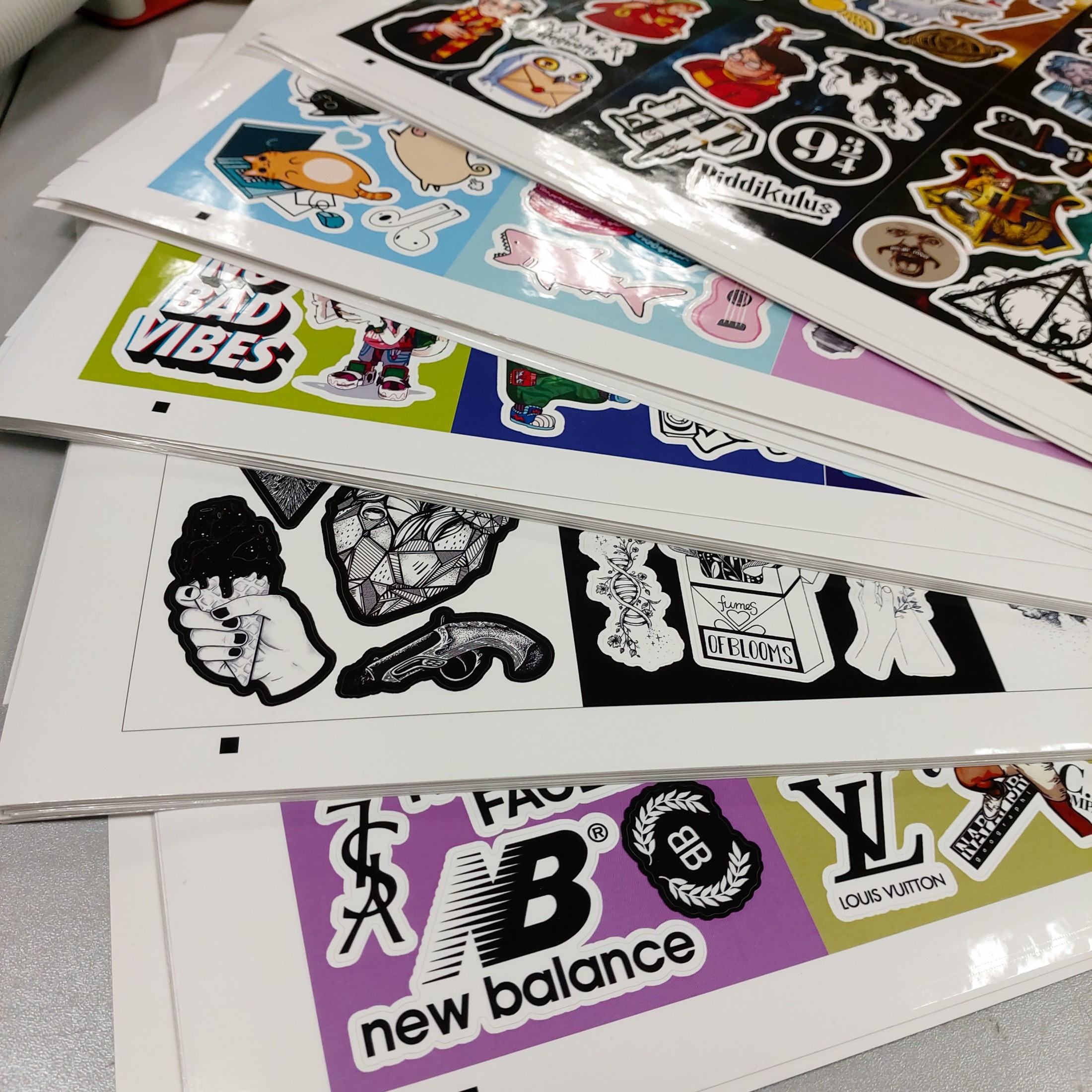 Печать стикер-паков