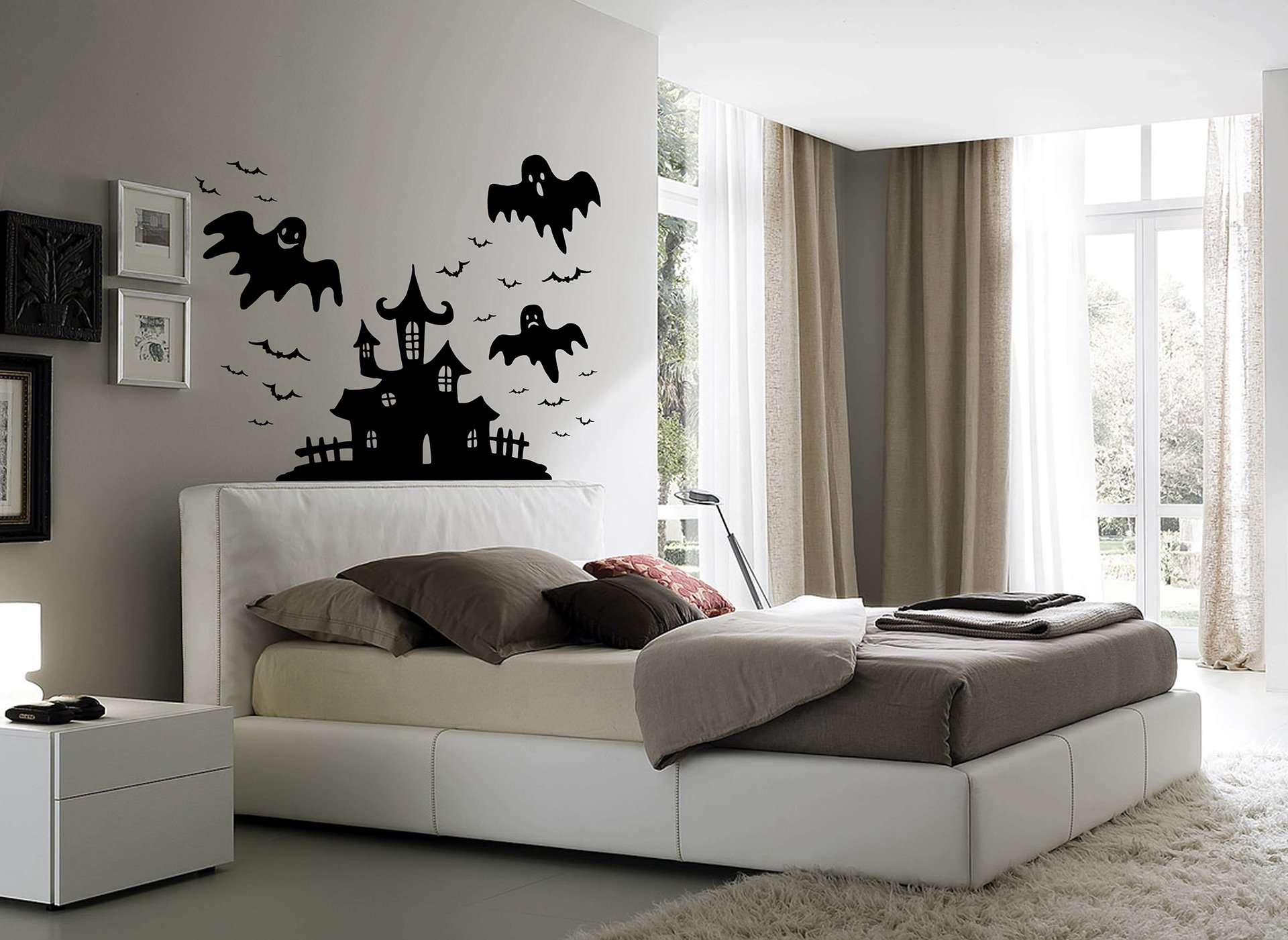 Печать интерьерных виниловых наклеек