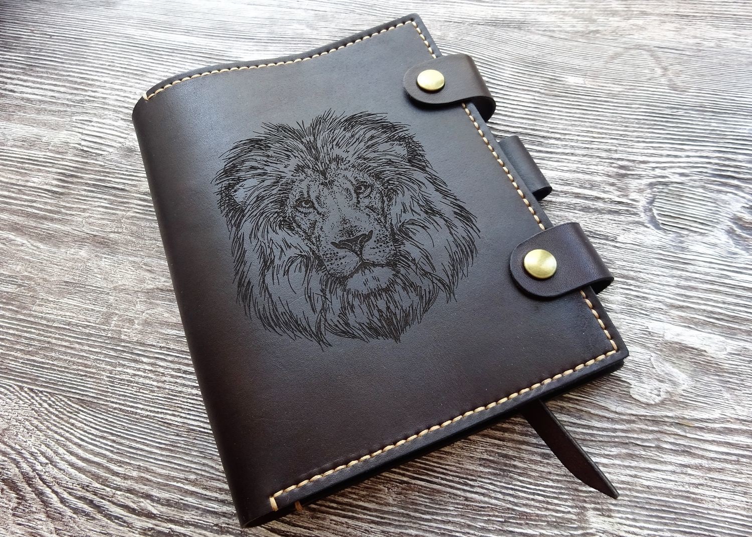 Изготовление блокнотов из кожи