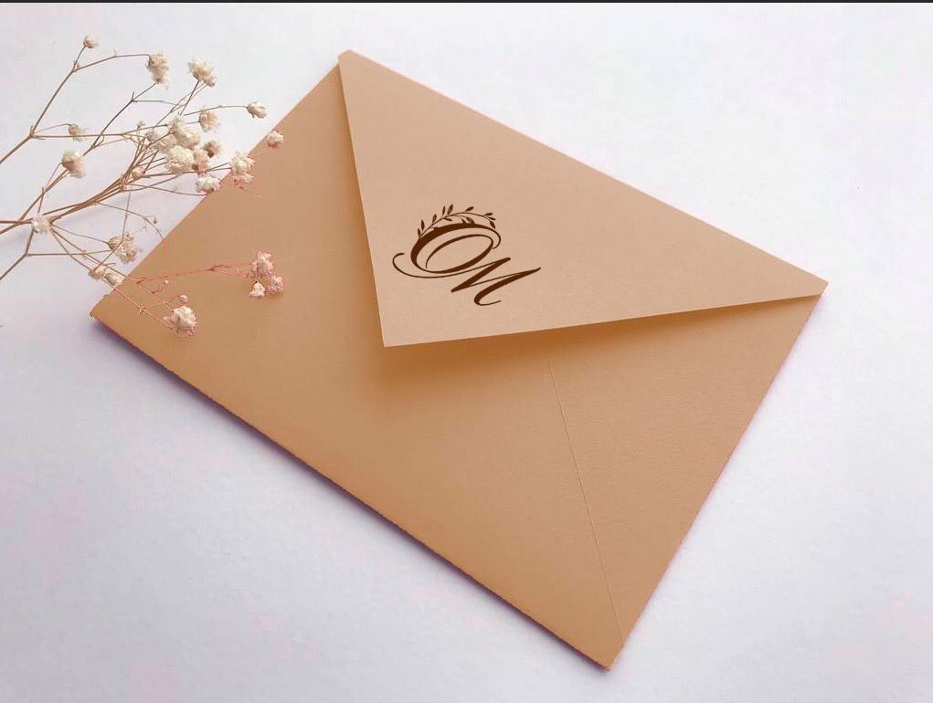 Изготовление свадебных пригласительных конвертов