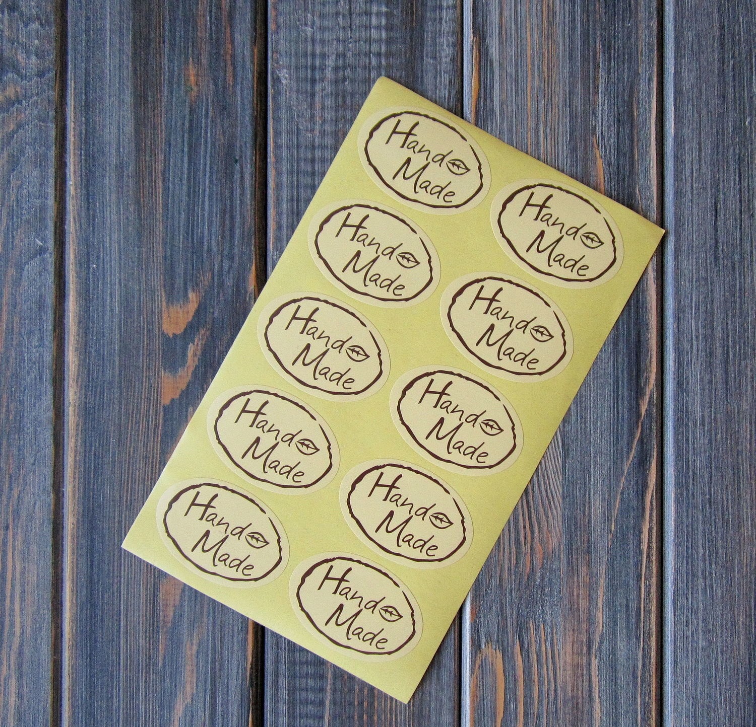 Печать наклеек с надписями