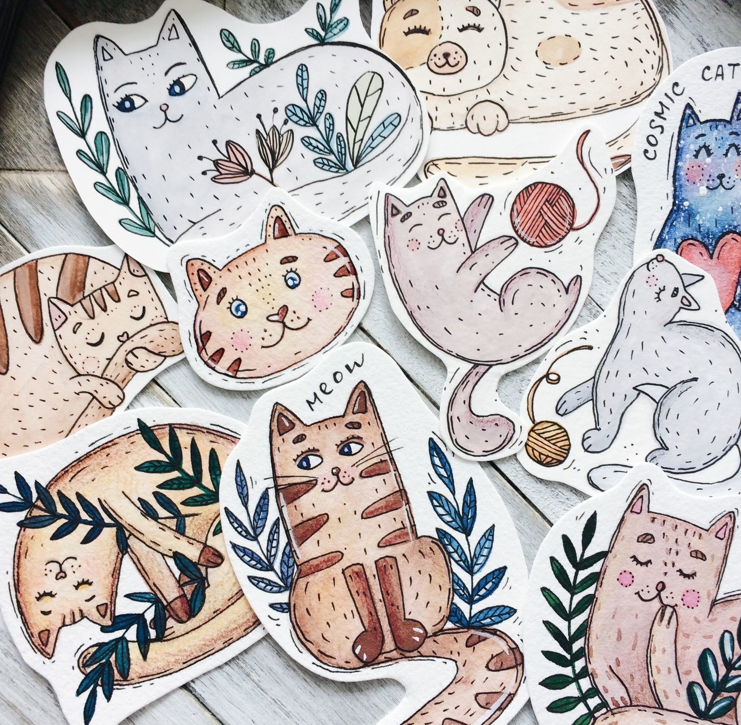 Печать наклеек котиков