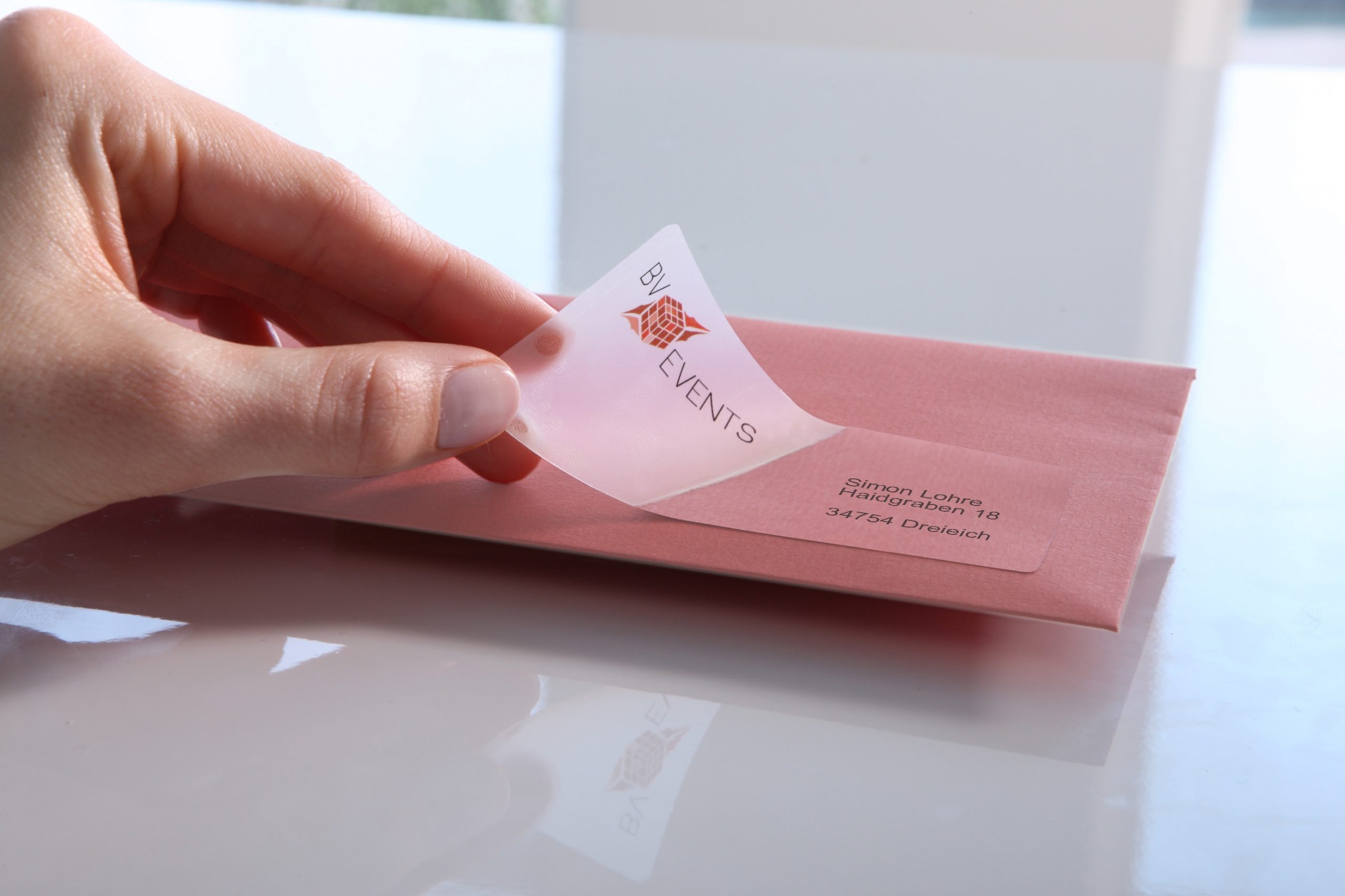 Печать наклеек на посылку