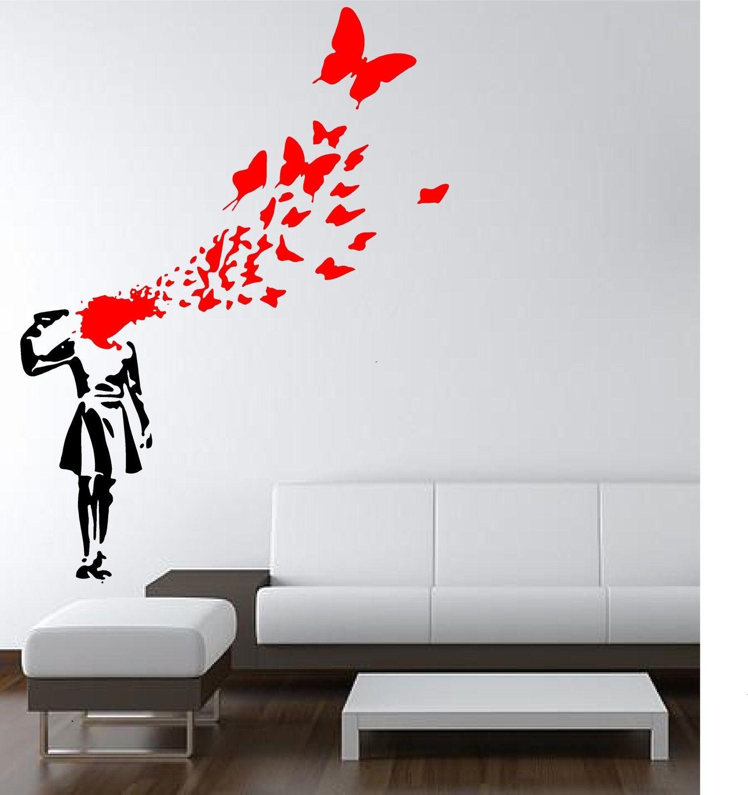 Печать наклеек на стену