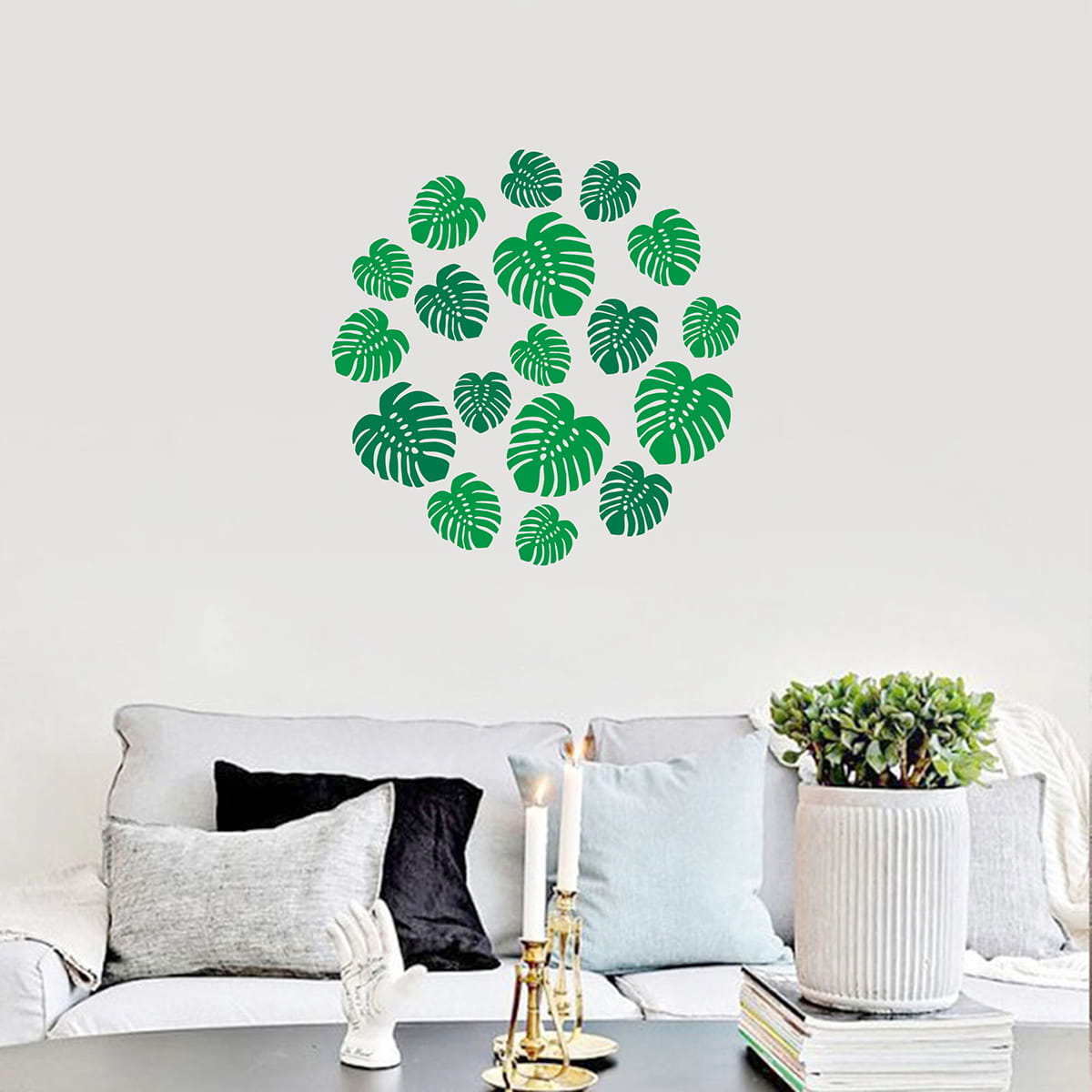 Печать наклеек на стену