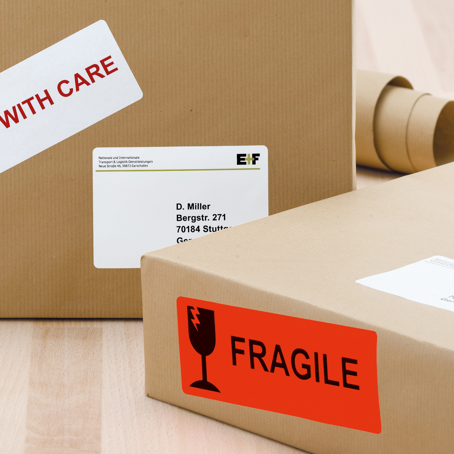 Печать почтовых наклеек