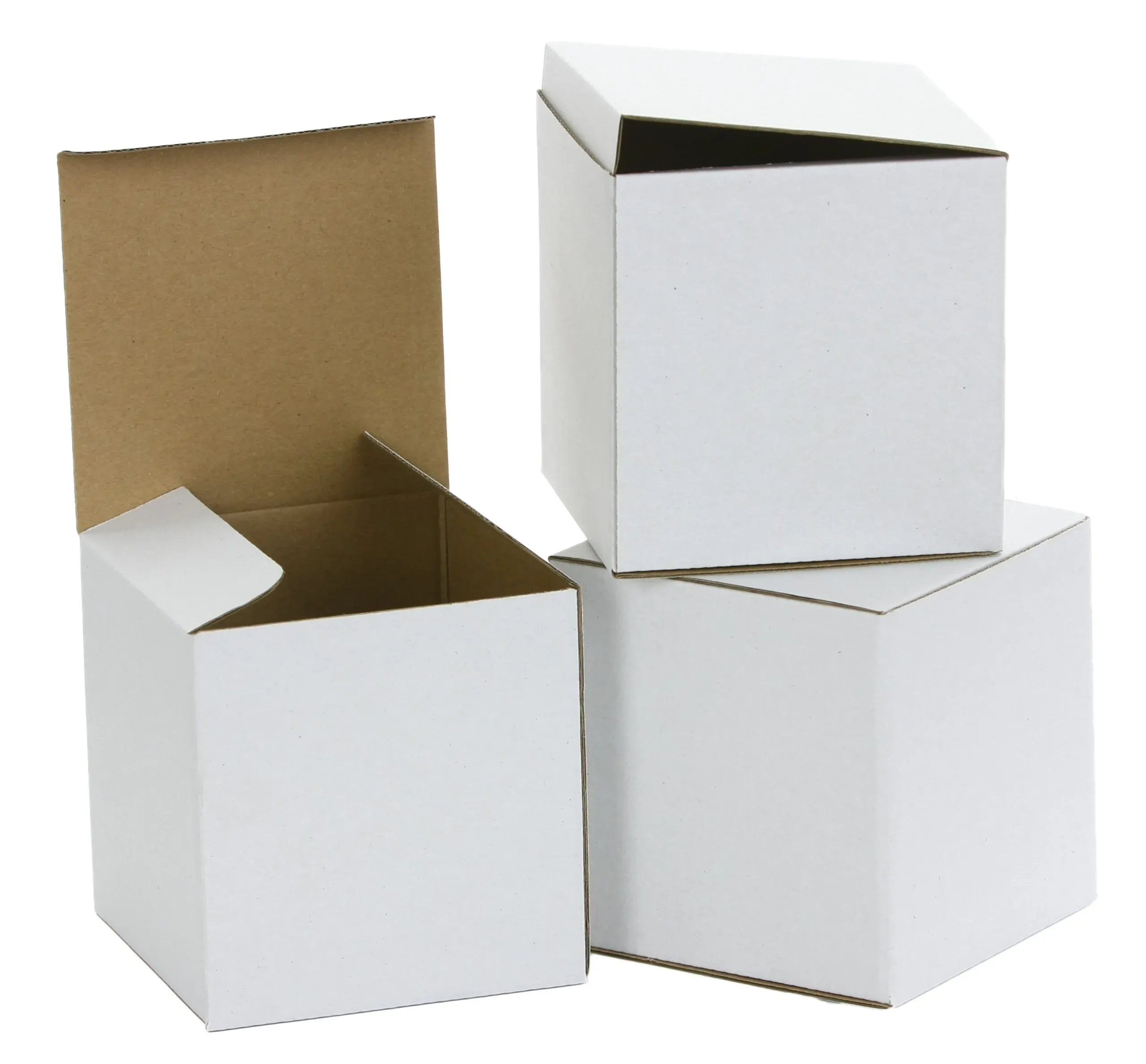 Белые упаковочные коробки