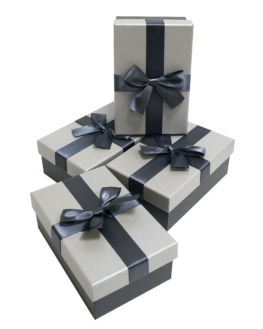 Цветные упаковочные коробки