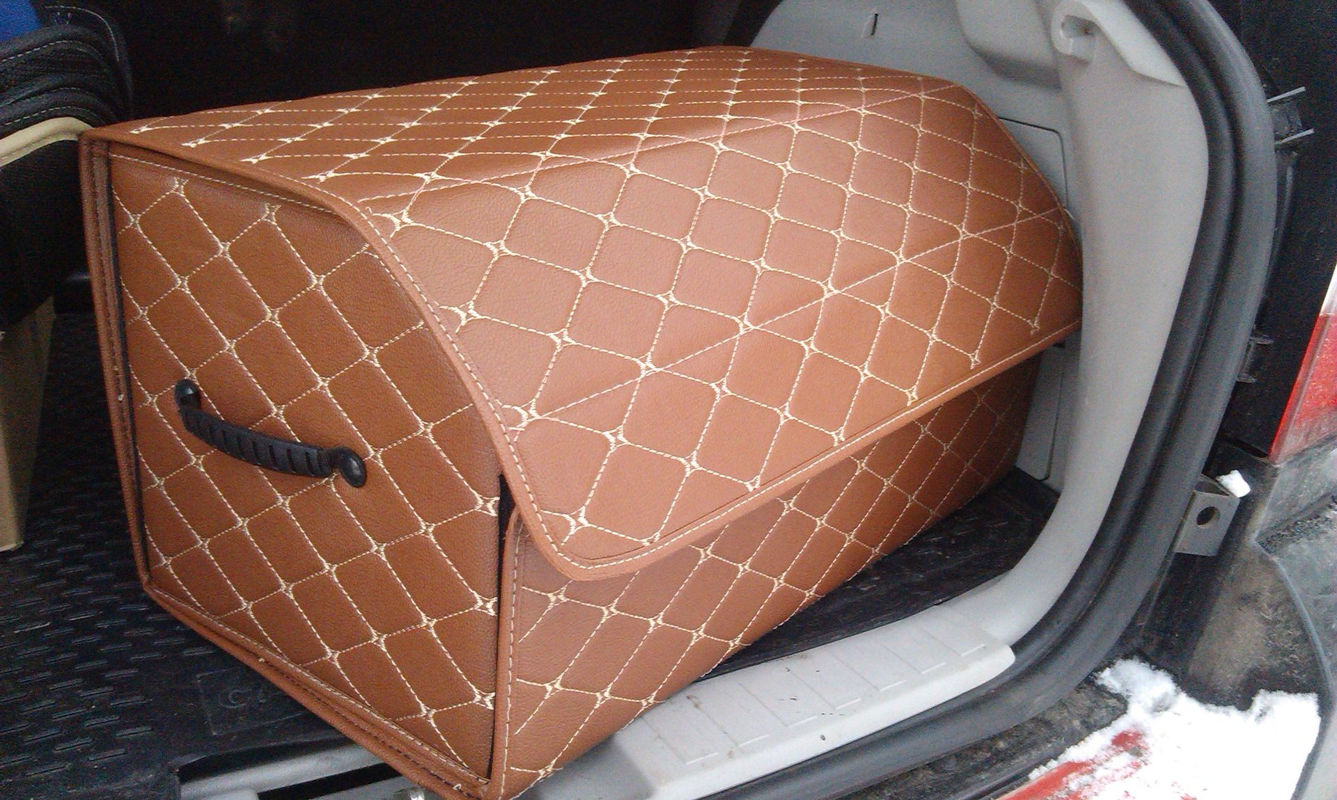 Упаковка для багажника из картона