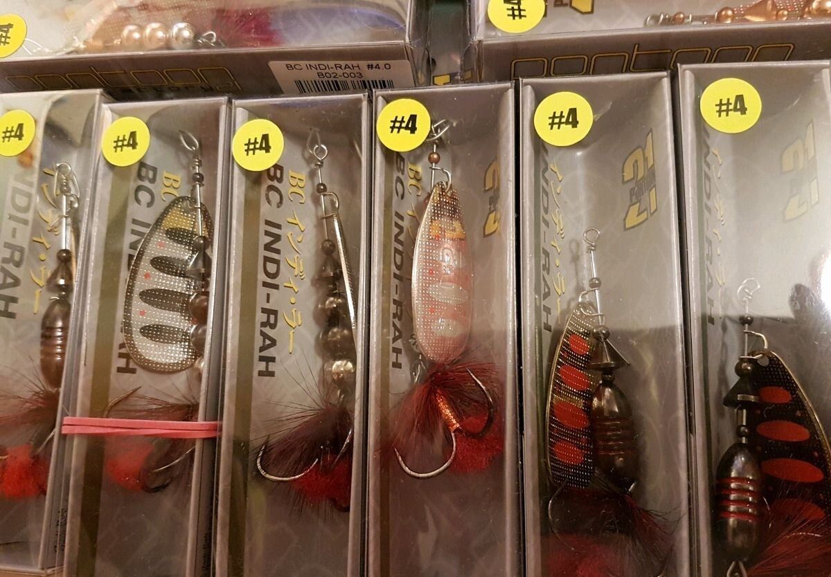 Картонные коробки для рыболовных принадлежностей