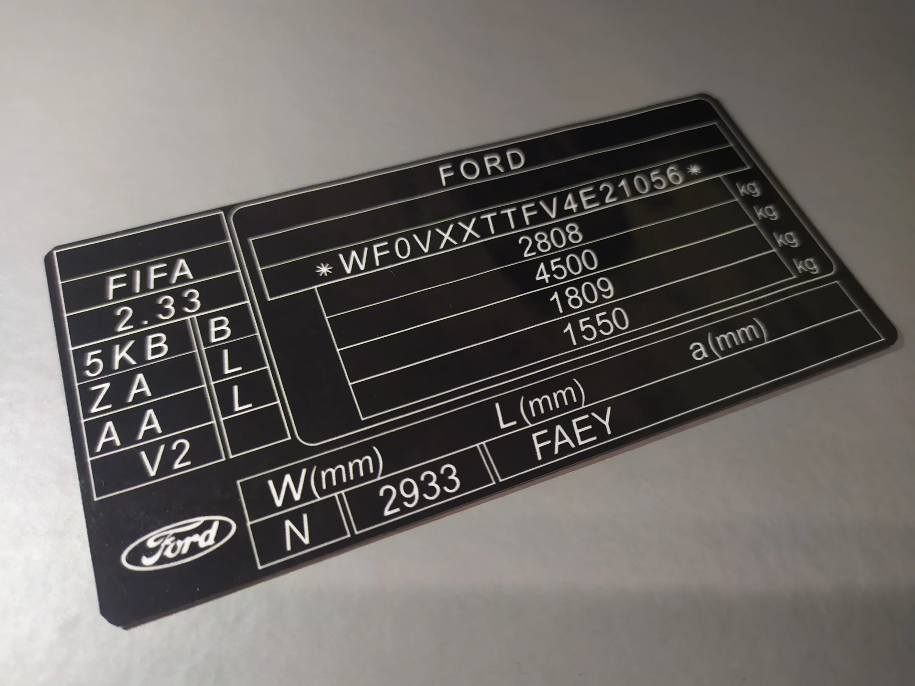 Изготовление наклеек вин кода авто