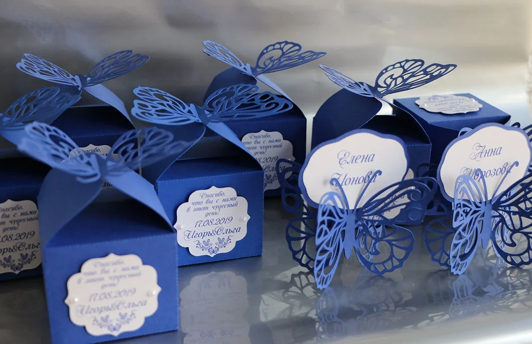 Картонные бонбоньерки