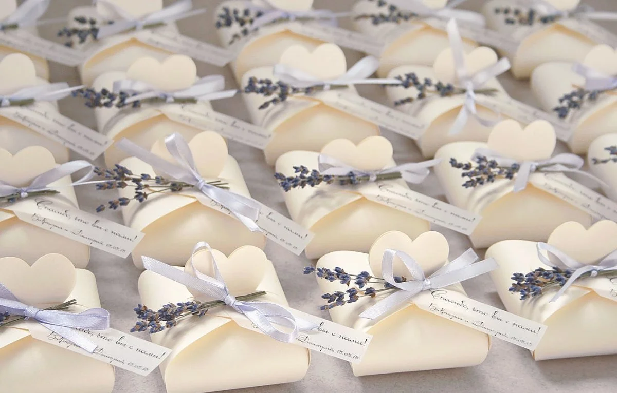 Коробки по форме