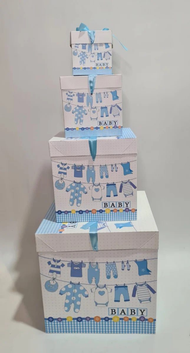 Квадратные картонные коробки