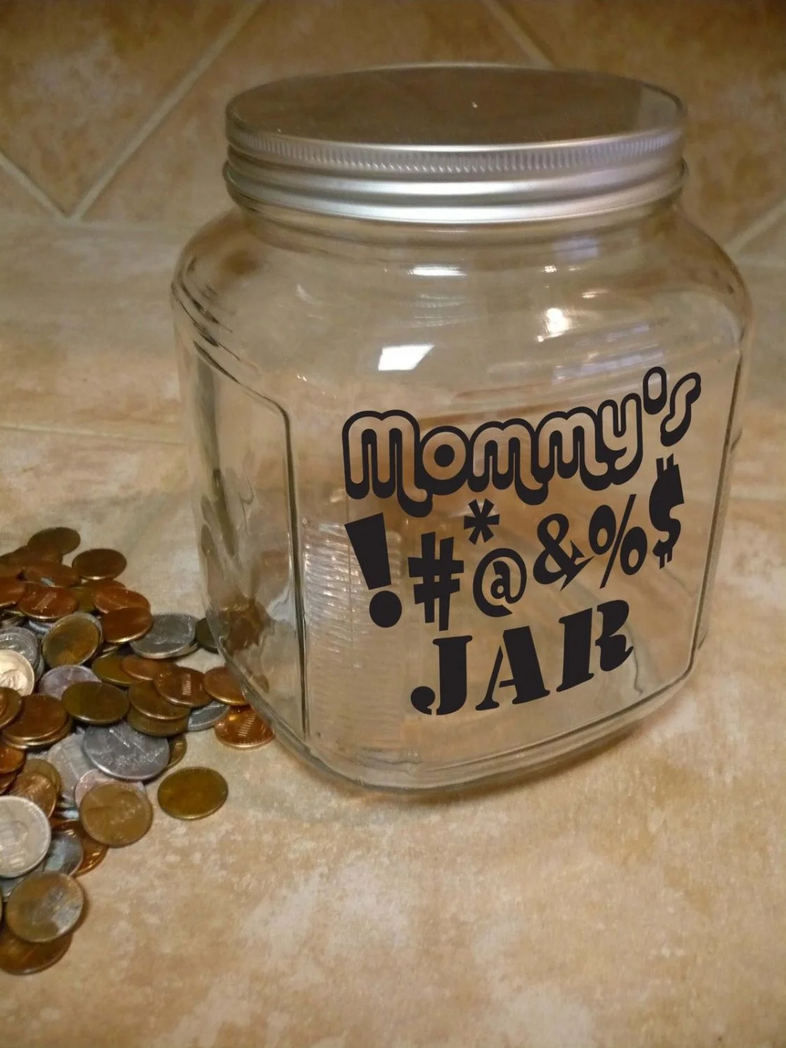 Печать наклеек на копилку из банки