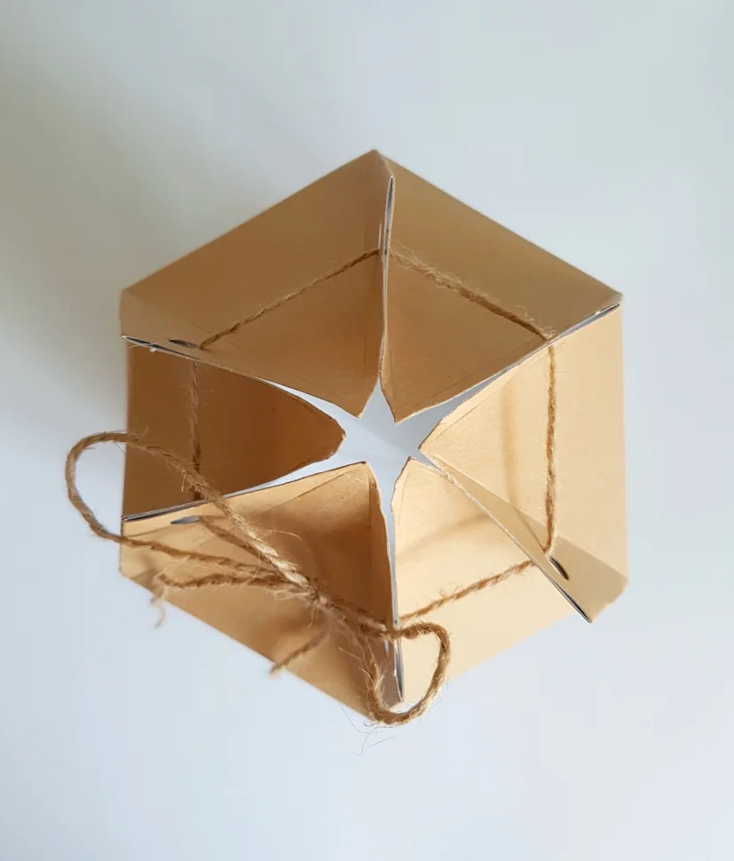 Шестигранные коробки из картона