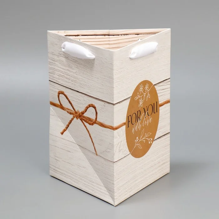 Упаковка с удерживающими замками