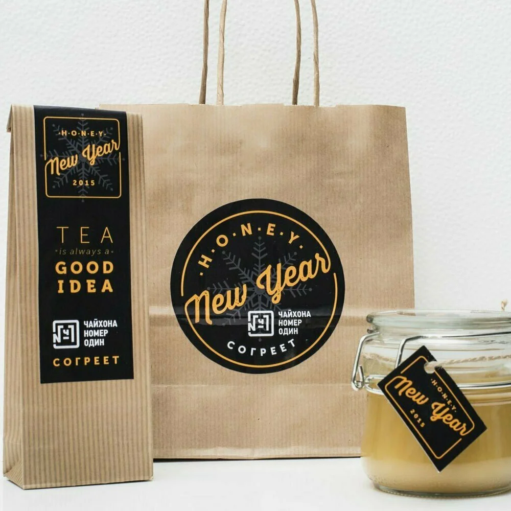 Печать наклеек подарок