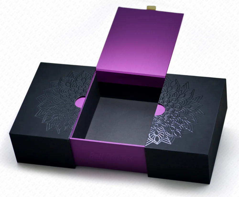 Картонные коробки на магните