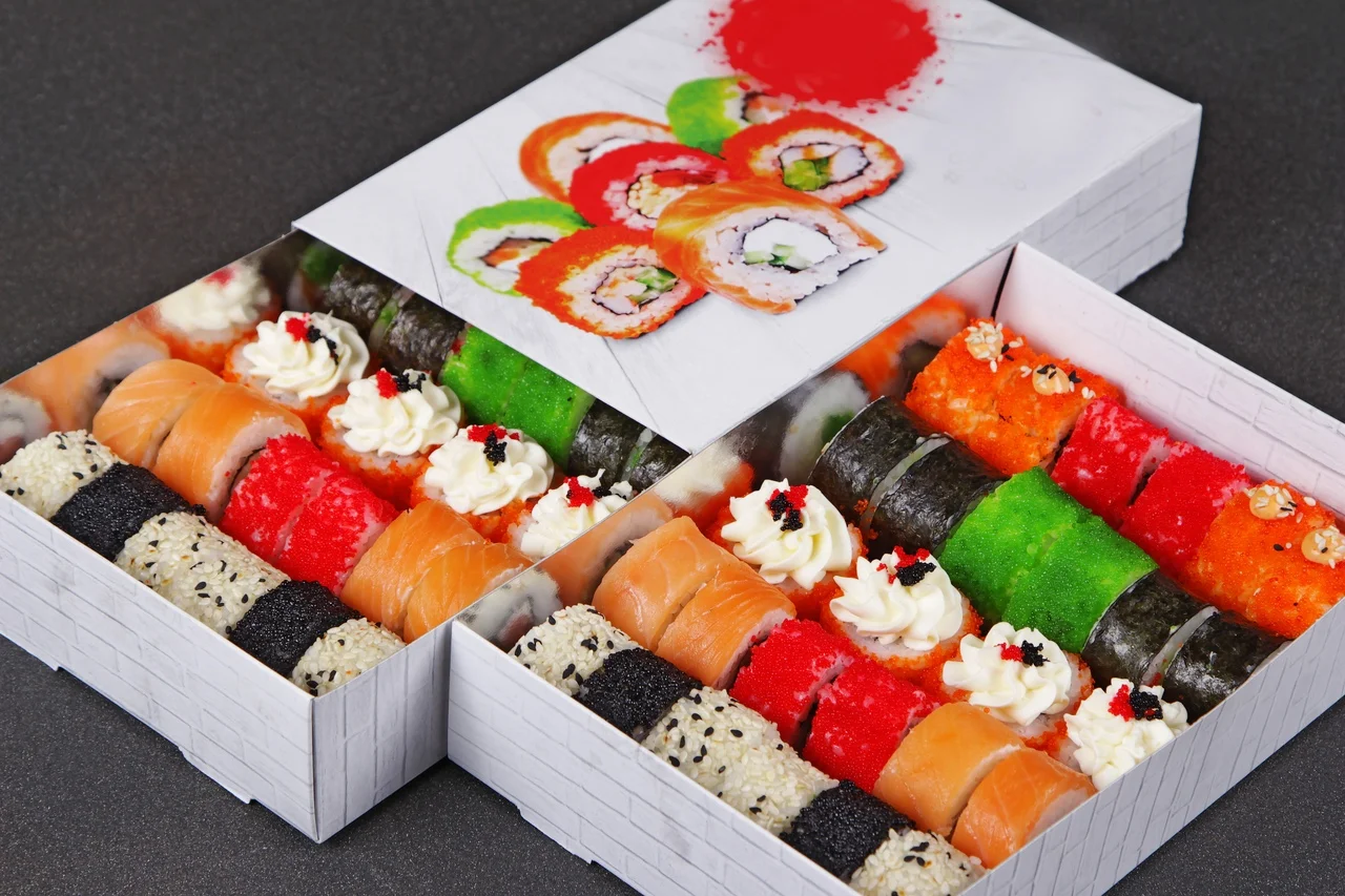 Коробки для суши и роллов