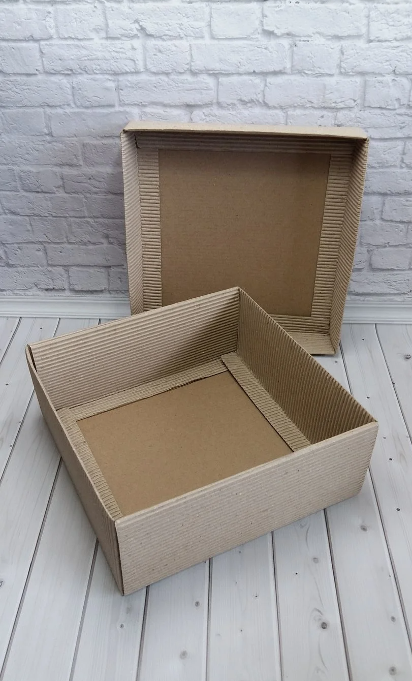 Коробки крышка-дно с внутренним бортом