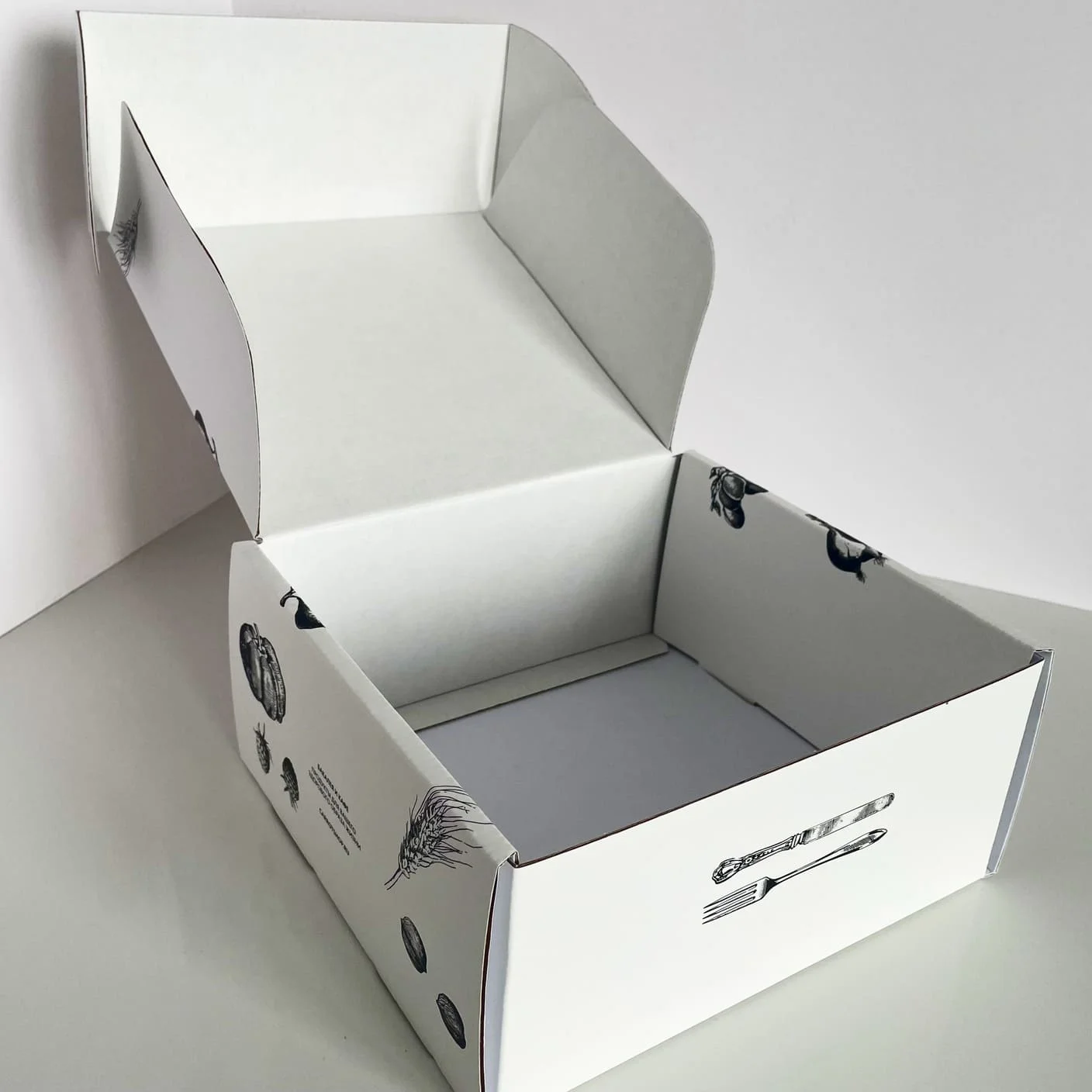 Коробки с откидной крышкой