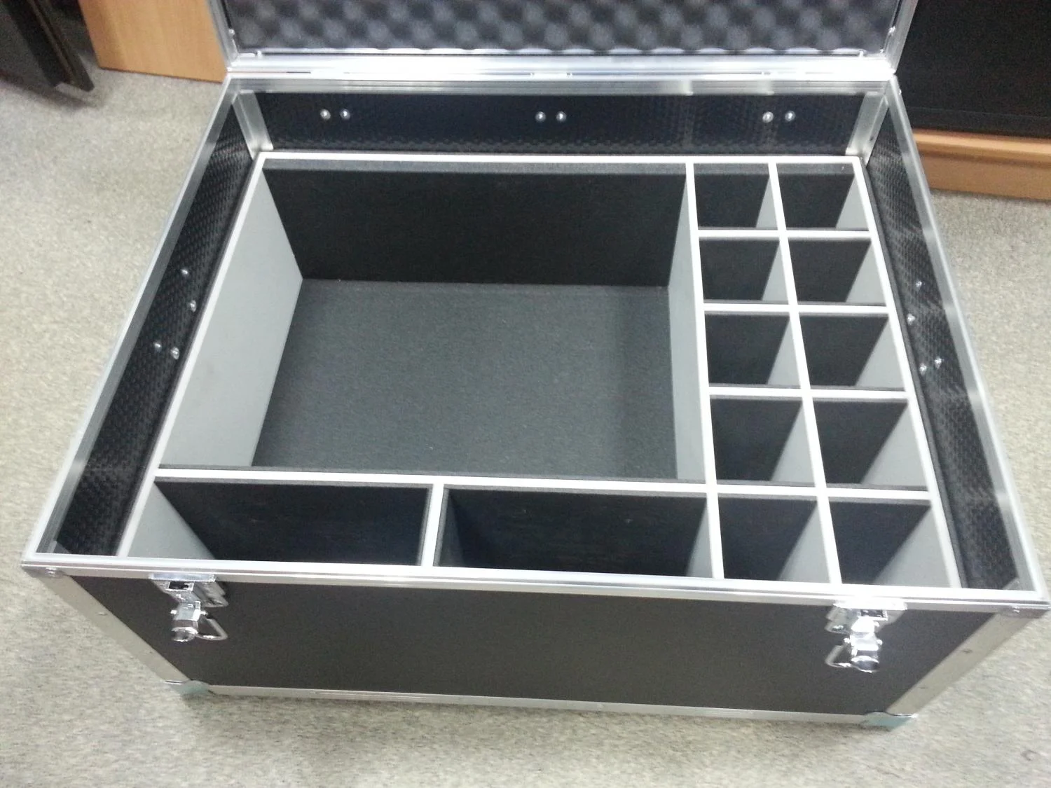 Ложементы для ящиков