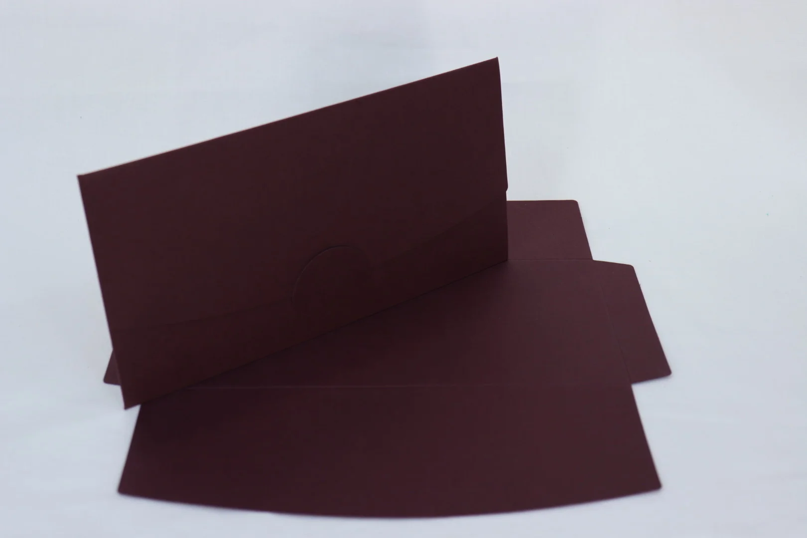 Ложементы из дизайнерского картона