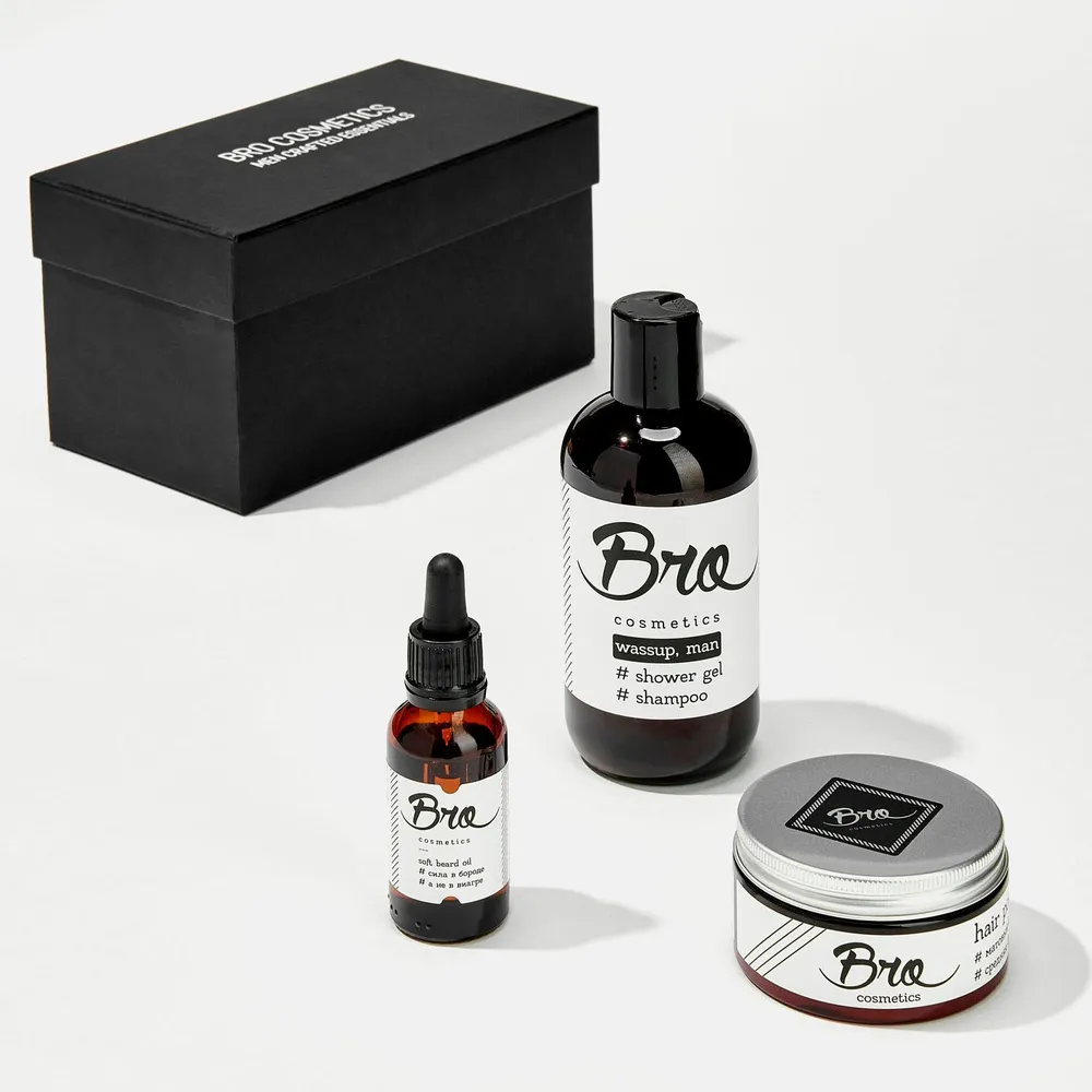 Черная упаковка для косметики