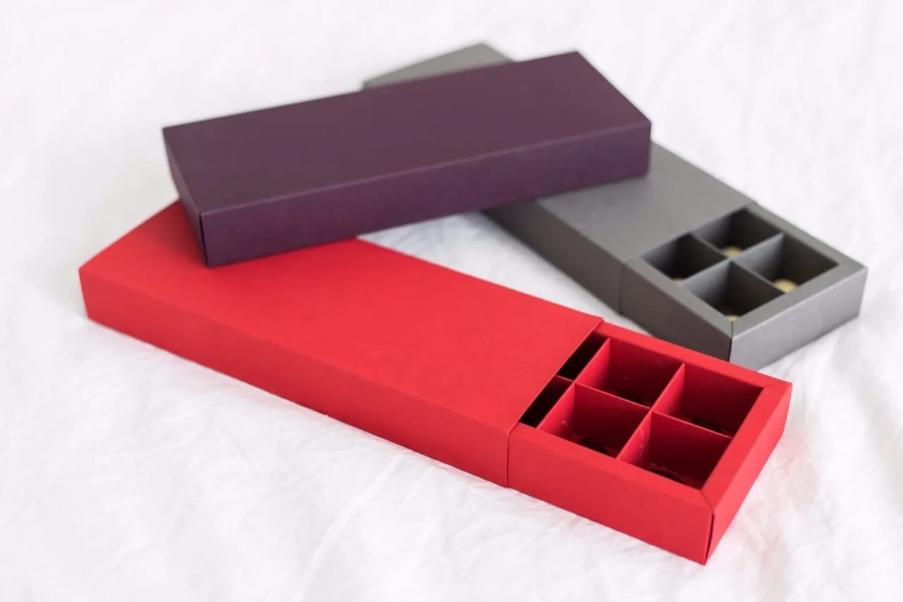 Длинная упаковка для конфет