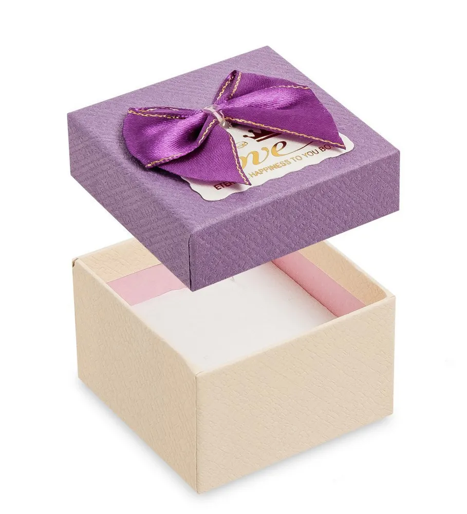 Фиолетовая упаковка для конфет