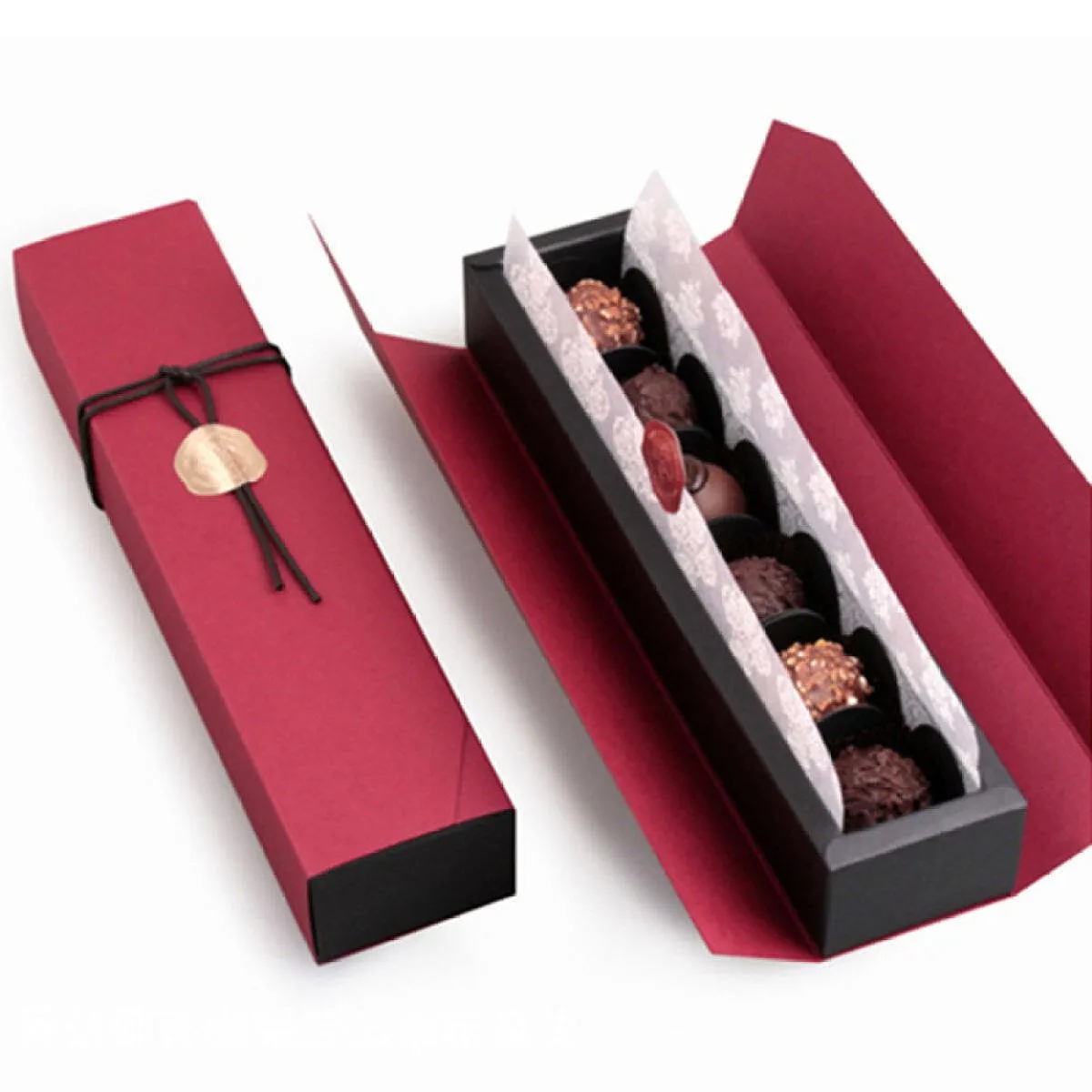 Красная упаковка для конфет