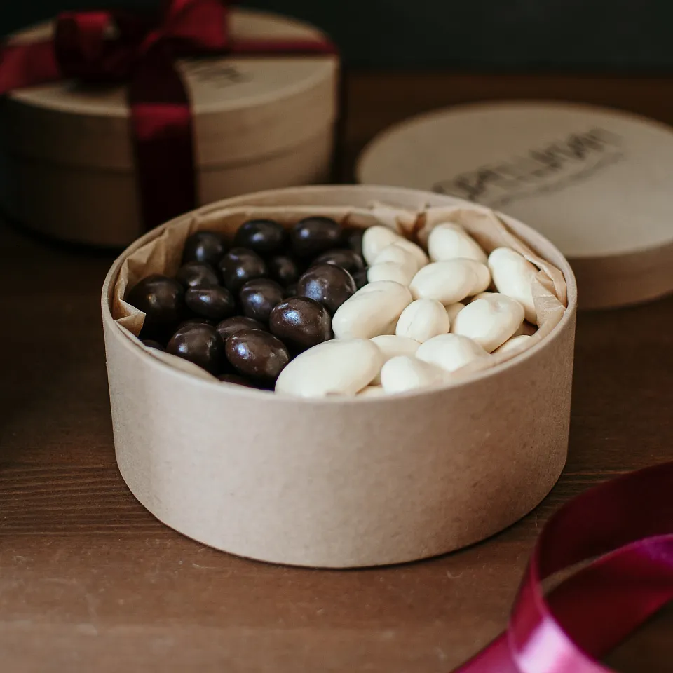 Круглая упаковка для конфет