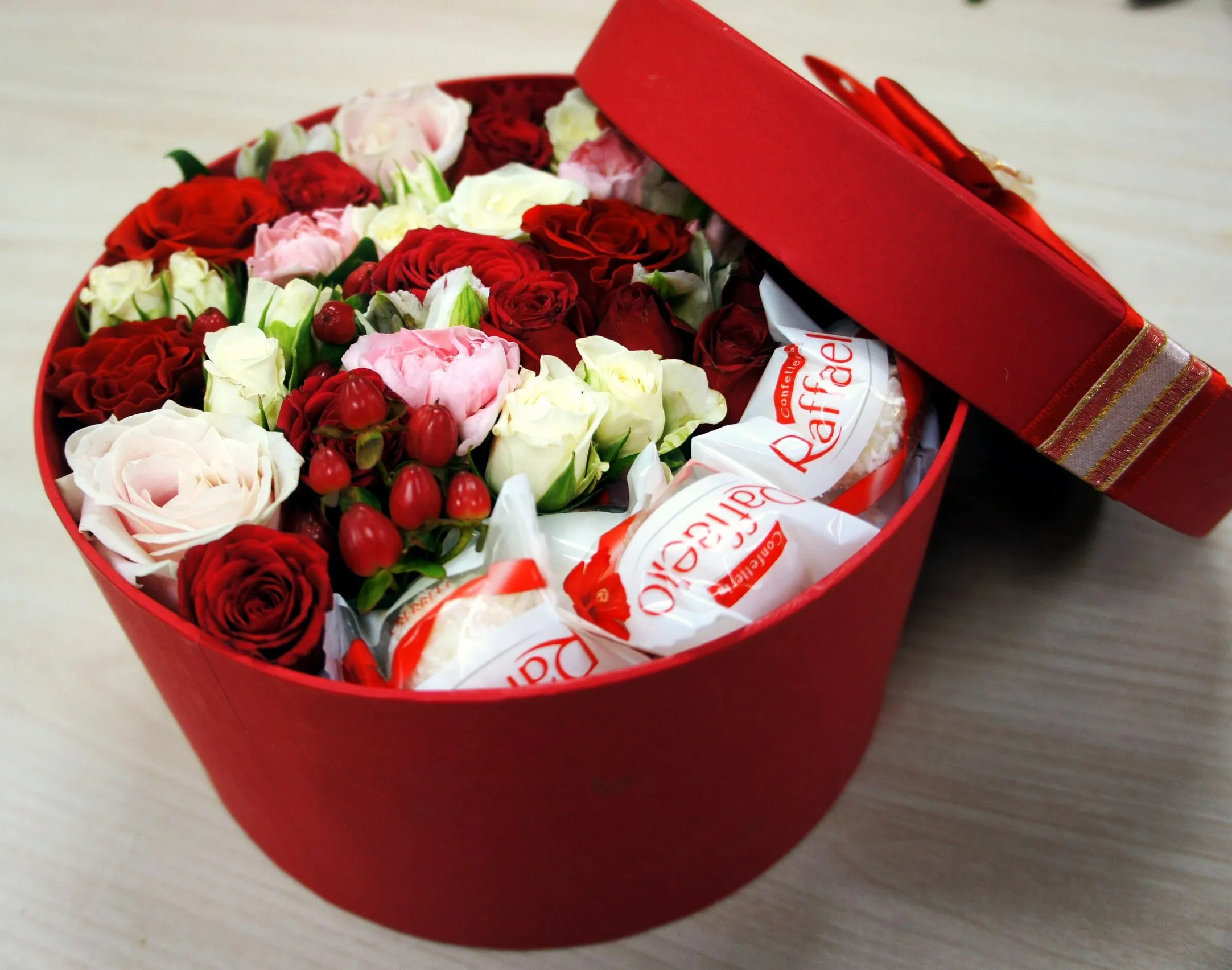 Круглая упаковка для конфет