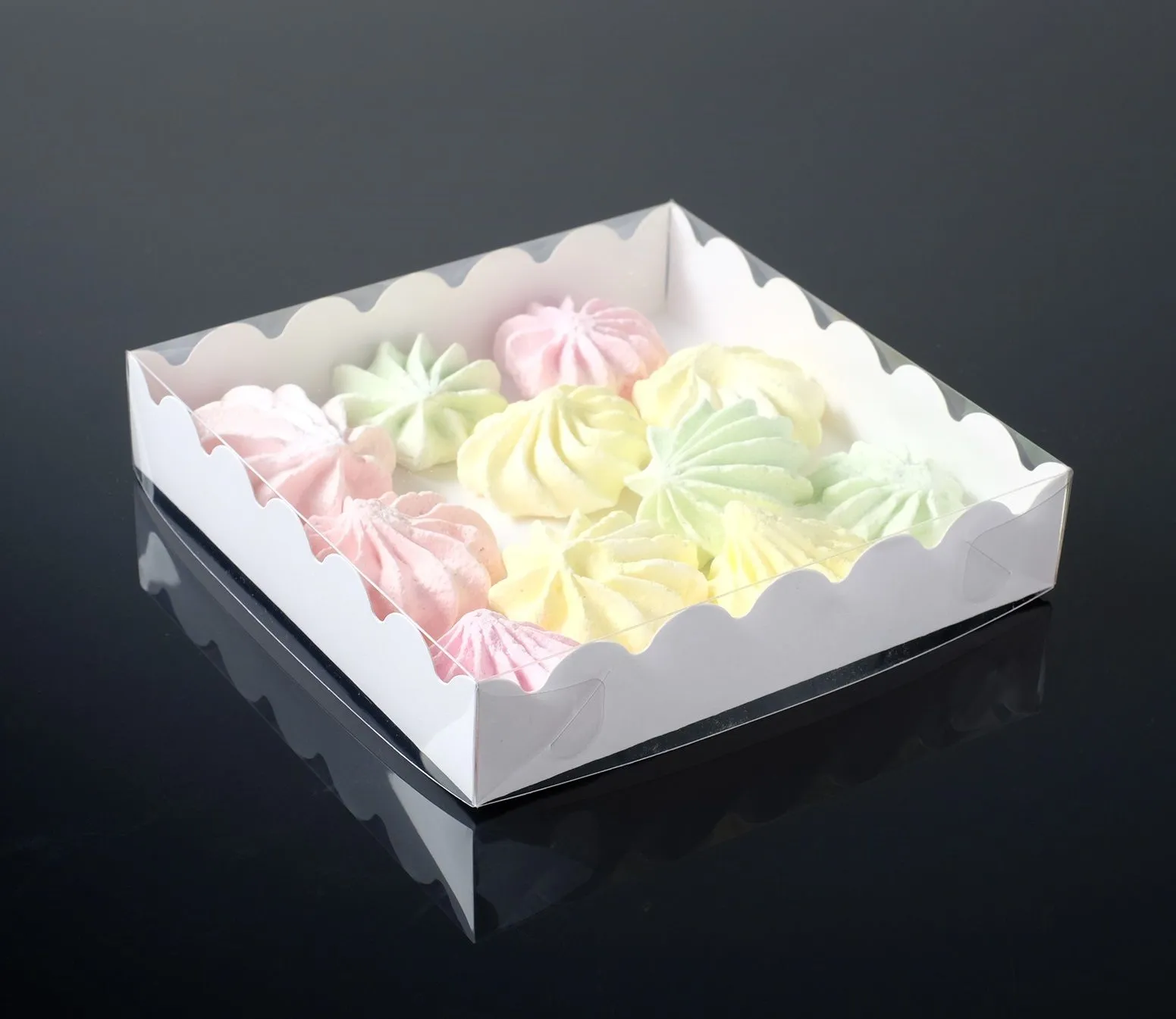 Прозрачная упаковка для конфет