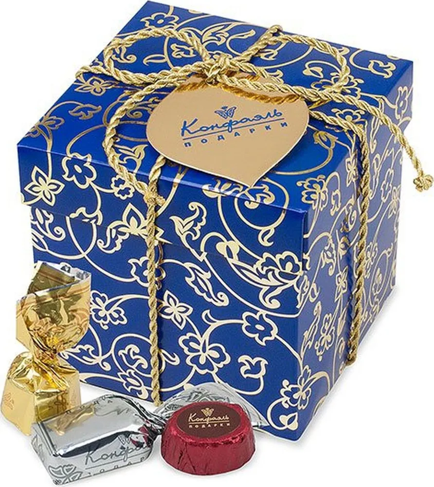 Синяя упаковка для конфет